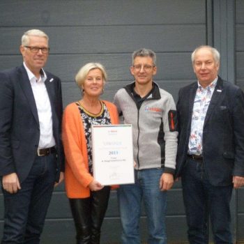 Mitarbeiter von Ringel und Bosch bei Auszeichnung als Bosch Premium-Partner